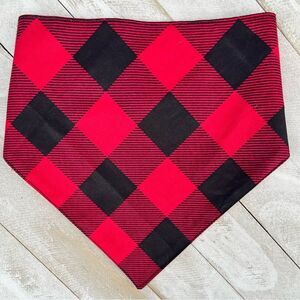 Red and black buffalo check bandana size medium